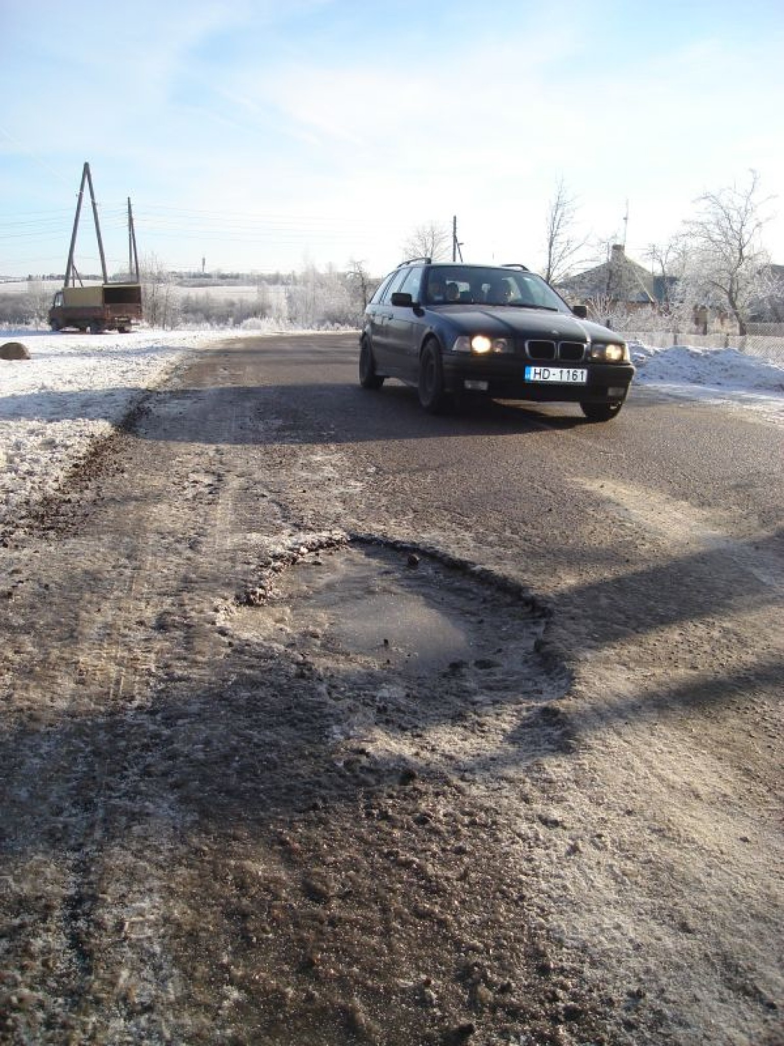 Arī šogad lauku ceļi būs pārbaudījums automašīnu izturībai