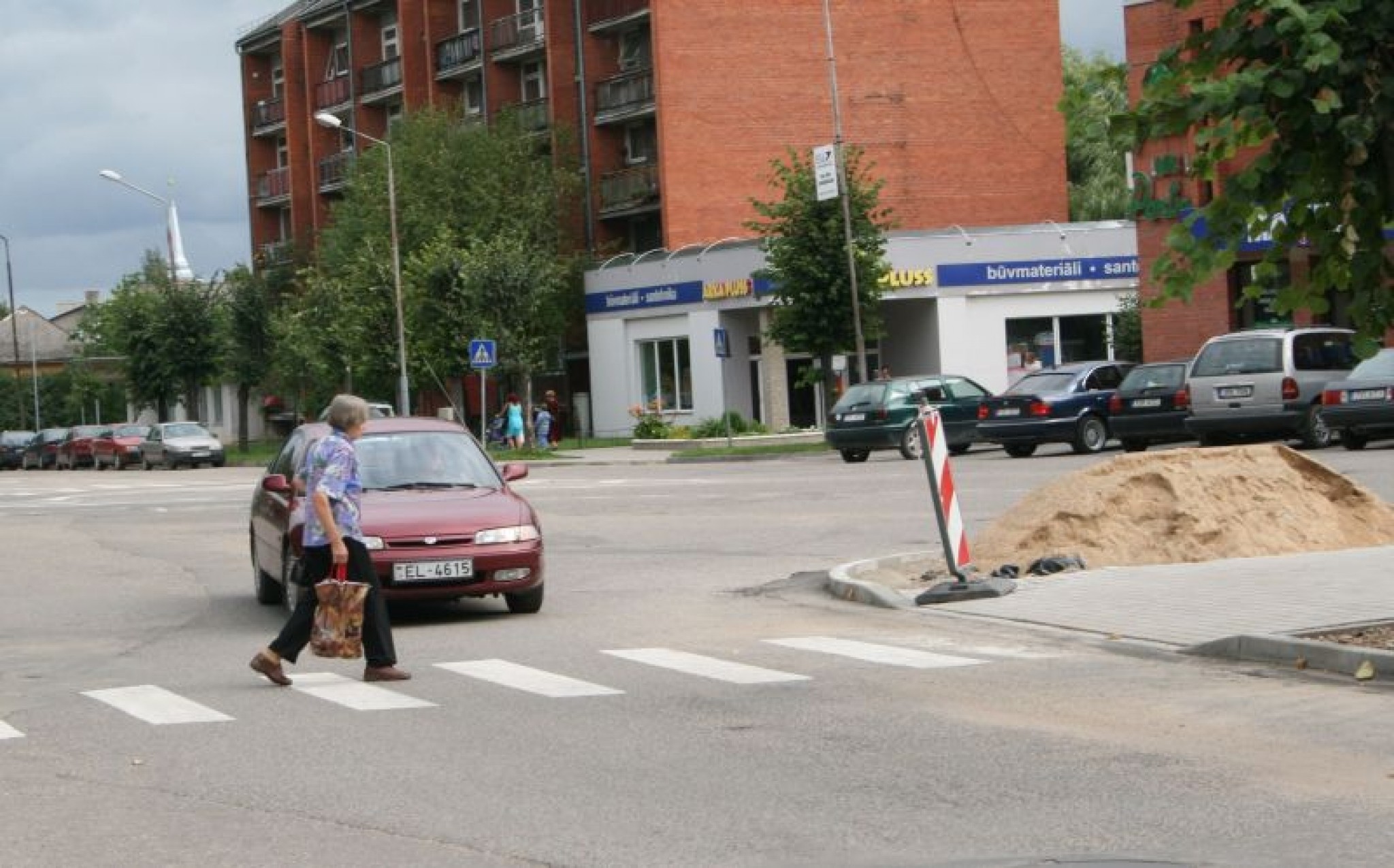 Valkā skolēniem būs drošāk un gaišāk iet uz skolu