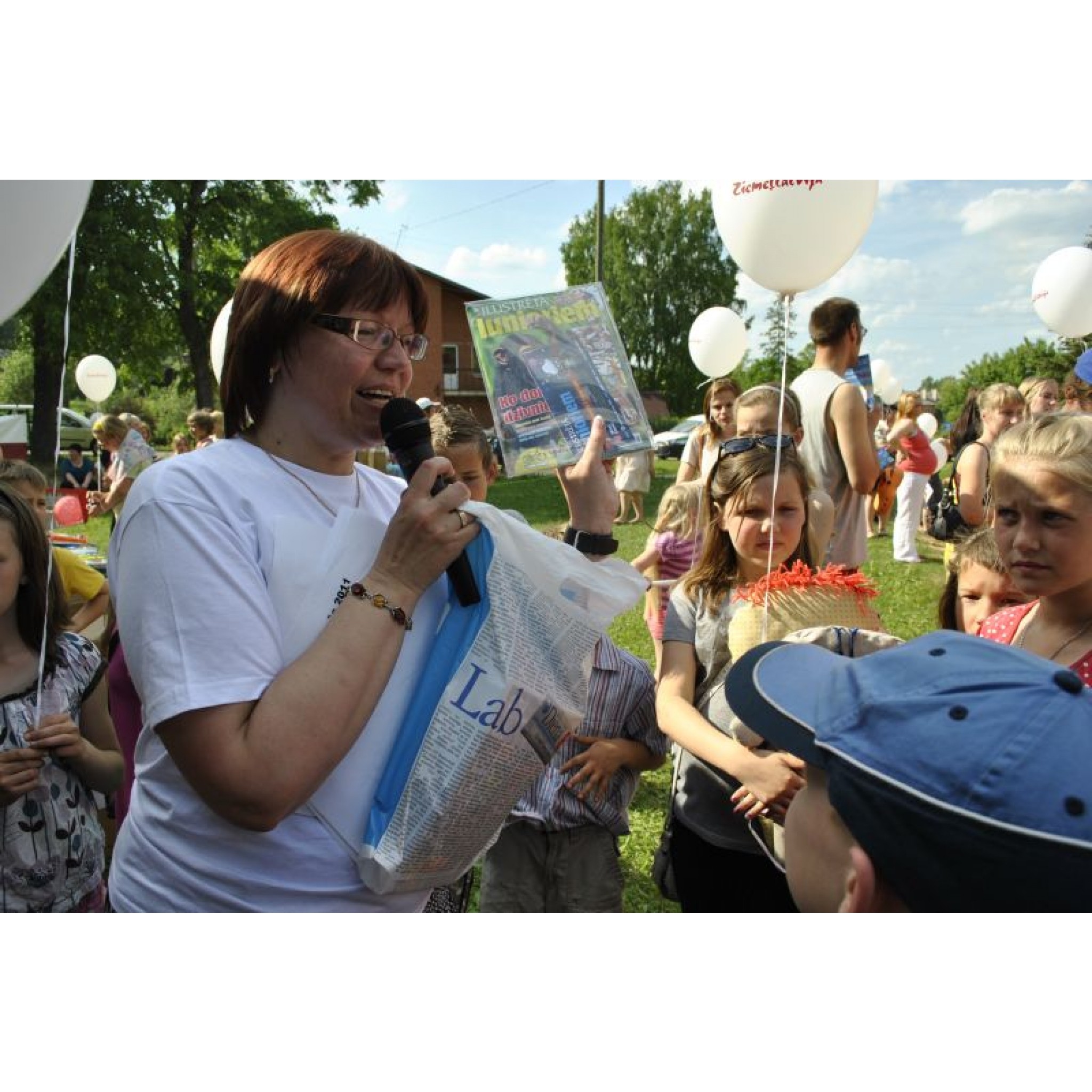 Labdarības akcijas "Balta, balta mana sirds" noslēgums Smiltenē