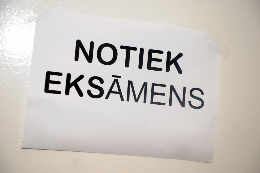 Eksperti: Nepieciešama VISC izvērtēšana, bet slēgt to pagaidām nedrīkst
