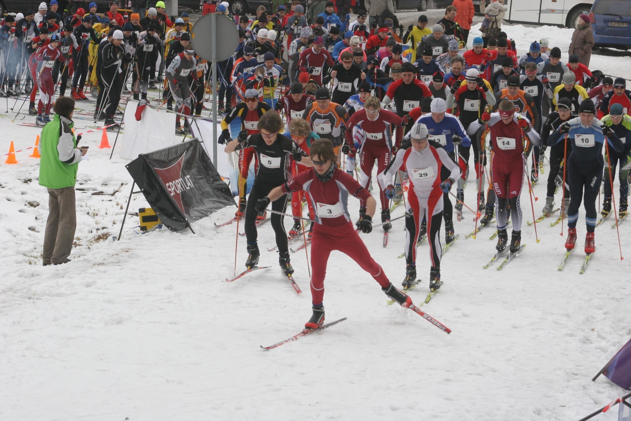 Olimpietis Jēkabs Nākums aicina uz SPORT2000 Tautas slēpojumu „Alūksne”
