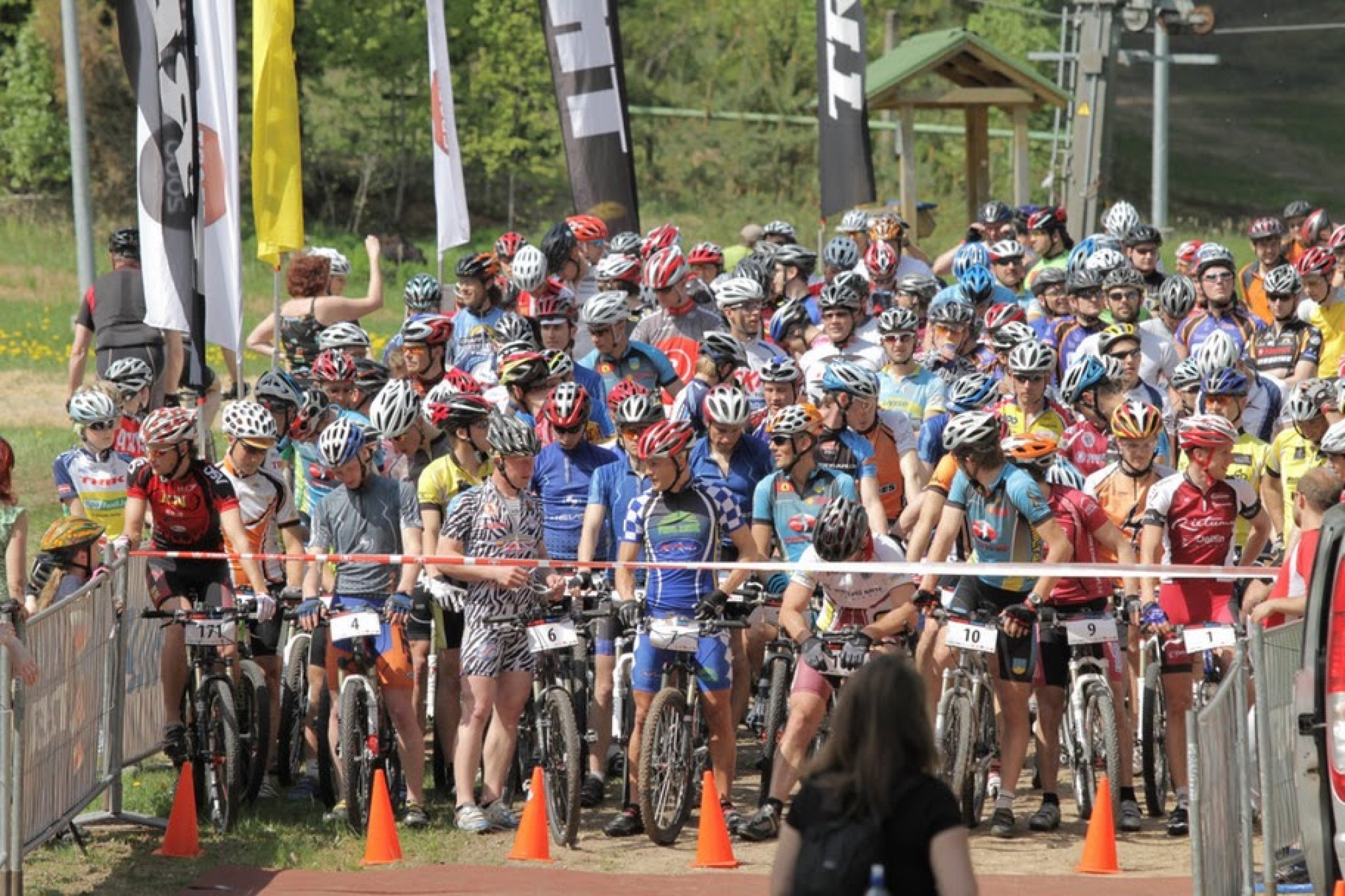 „Trek –Philips”  MTB maratona trešajā posmā Smiltenes riteņbraucēji izcīna septiņas godalgas