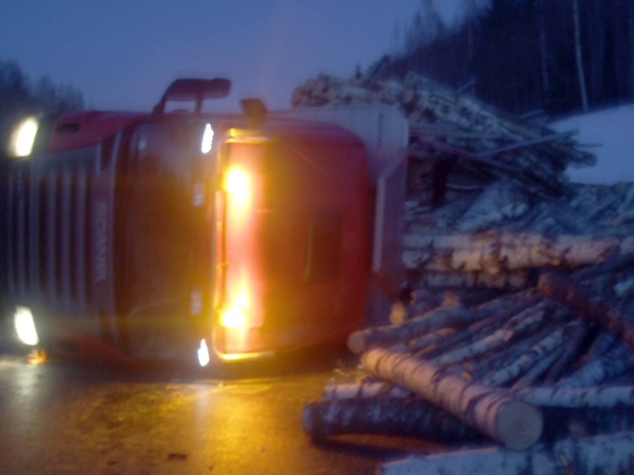 Aculiecinieka foto: Autoavārija uz Vidzemes šosejas