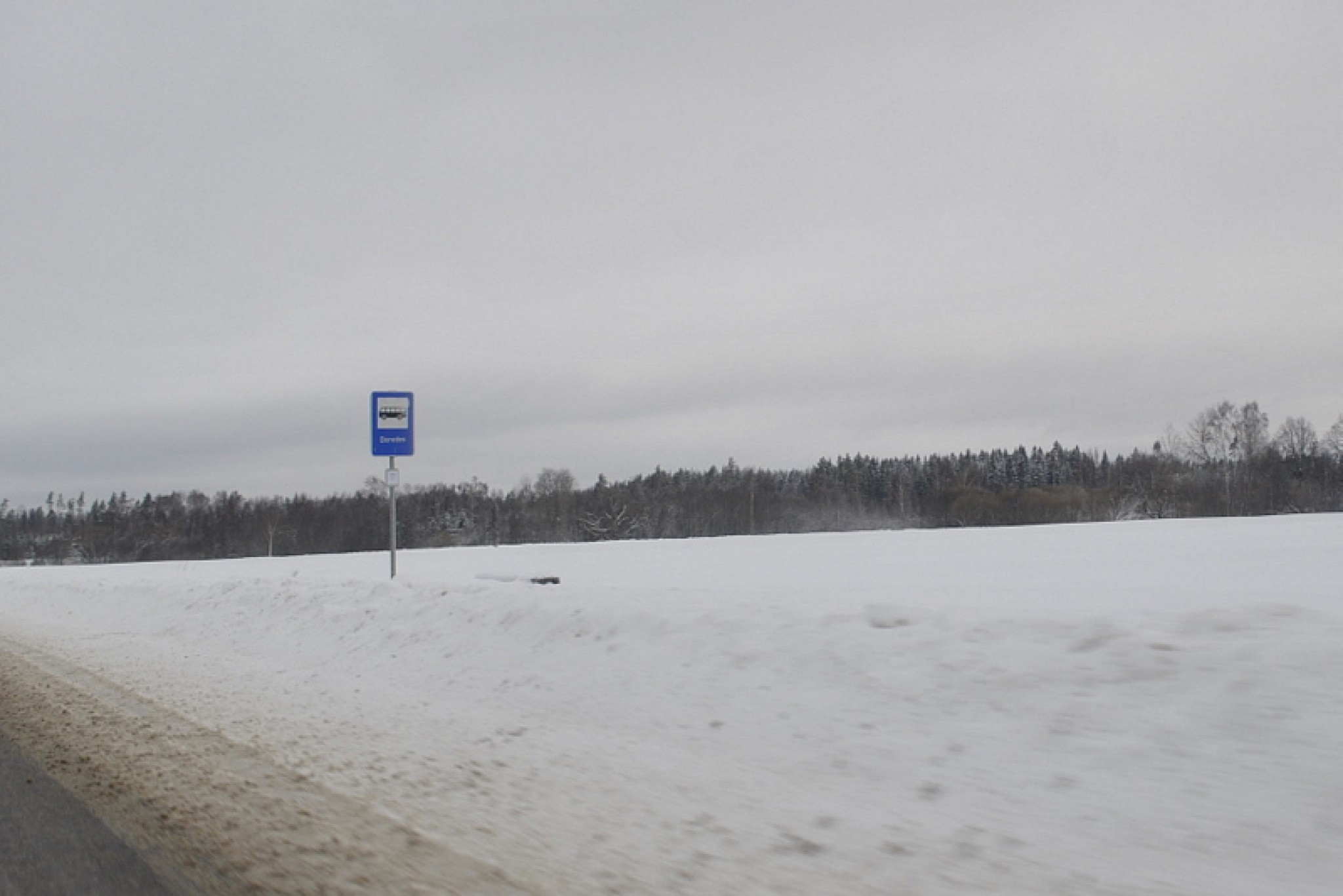 Daļa Valkas novada skolēnu netiek uz skolu