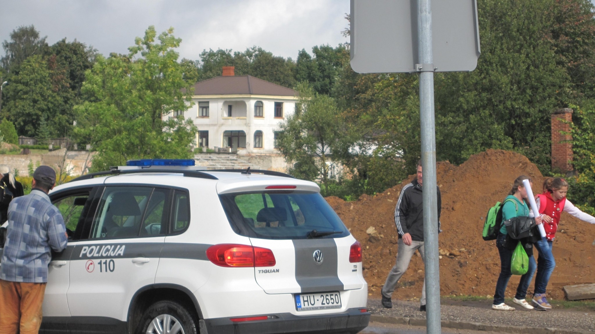 Aculiecinieka foto:Ceļu satiksmes noteikumi nav domāti policistiem