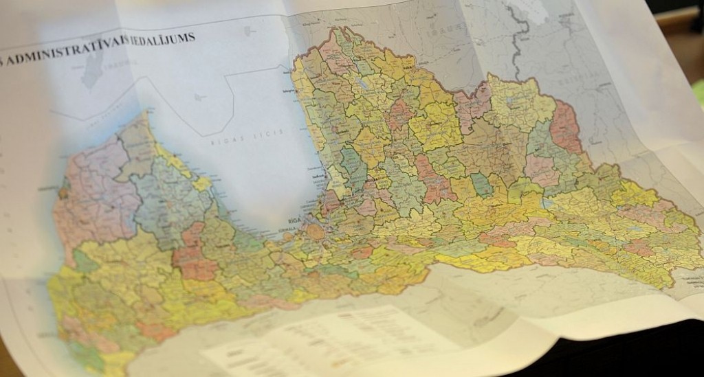 Vecas kartes Latvijas zemniekiem var radīt miljonu zaudējumus