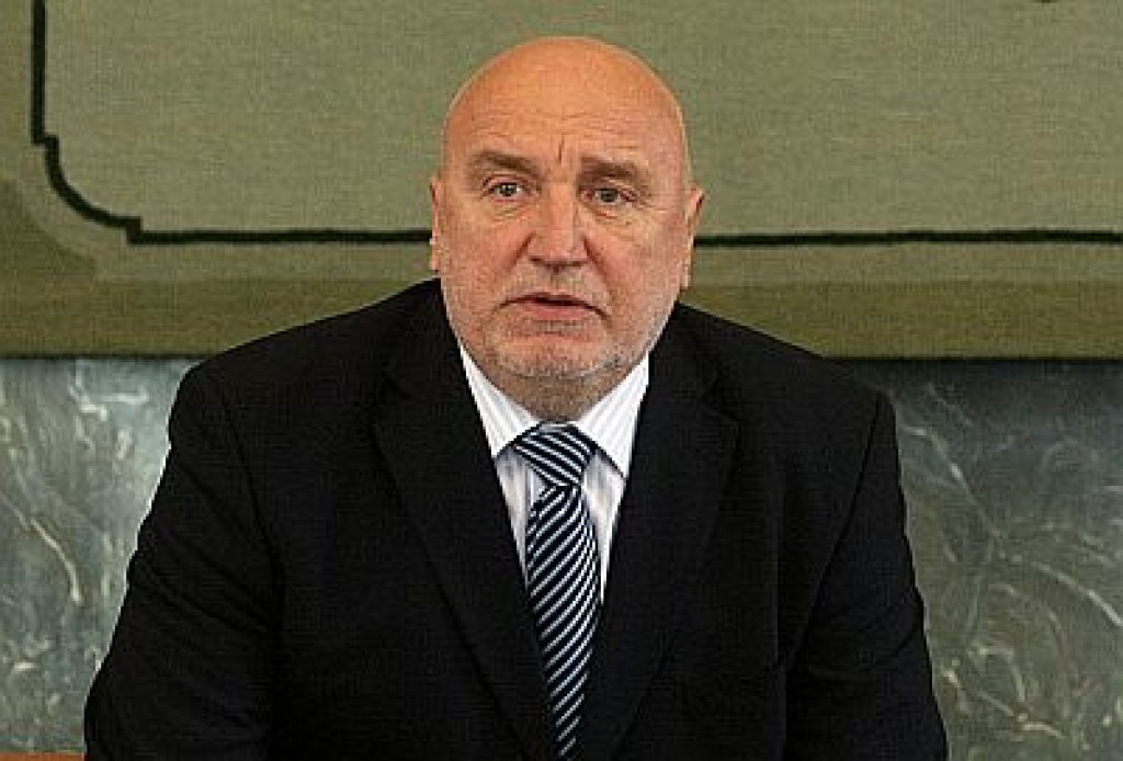 Godmanis: tiešmaksājumu starpību valdība tāpat nedrīkst piemaksāt