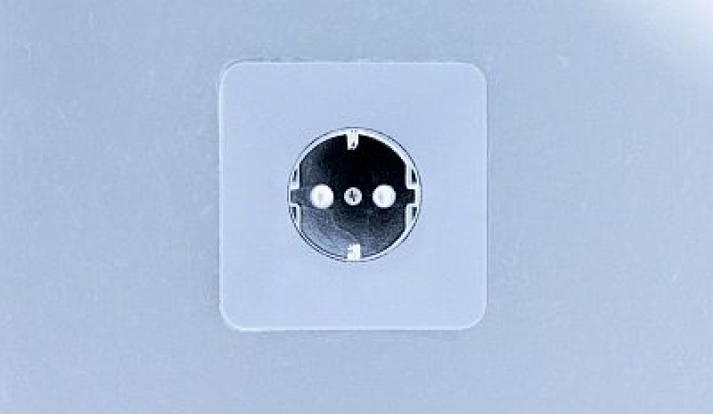 Atjaunojamās enerģijas investorus iesaka uz laiku atbrīvot no nodokļiem