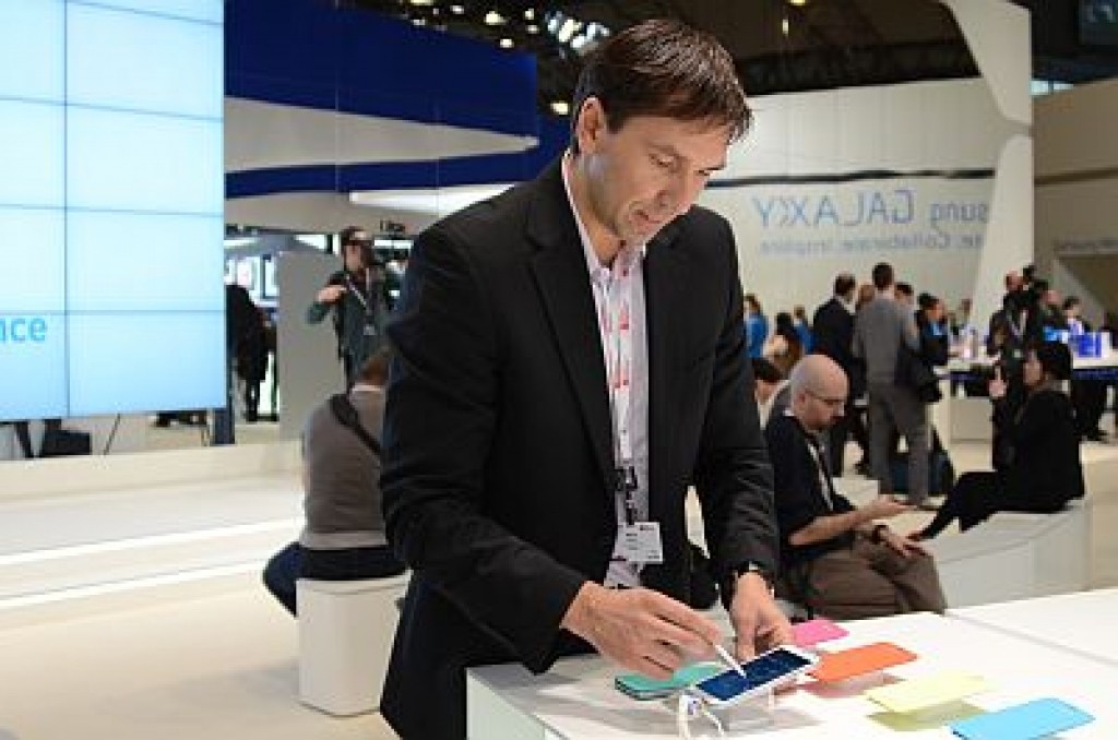 Samsung Electronics Baltics: igauņi apsteidz latviešus un lietuviešus viedtālruņu iegādē