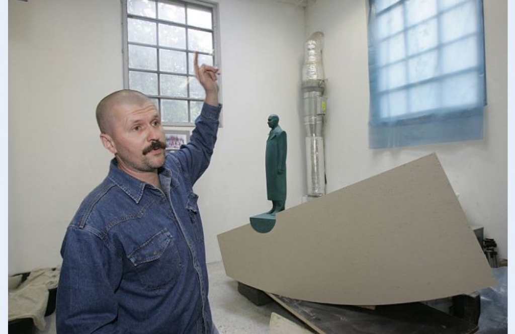 Vēsturnieks: Konstantīns Čakste nav jāizmanto savu personisko pozīciju stiprināšanai publiskajā telpā
