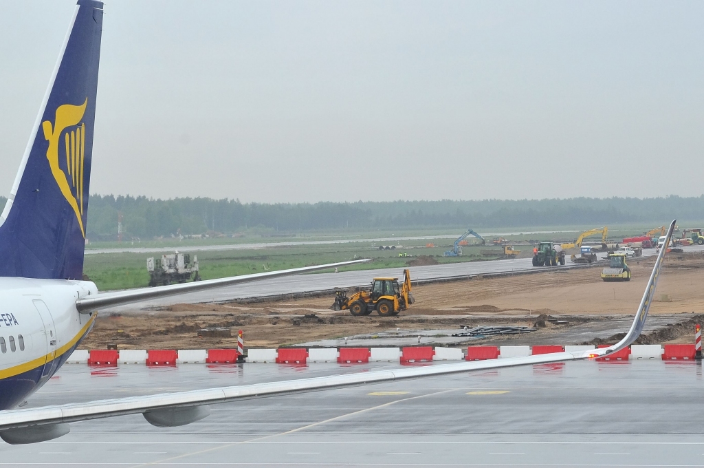 Uzsāk 81 miljonu latu vērto lidostas infrastruktūras modernizāciju