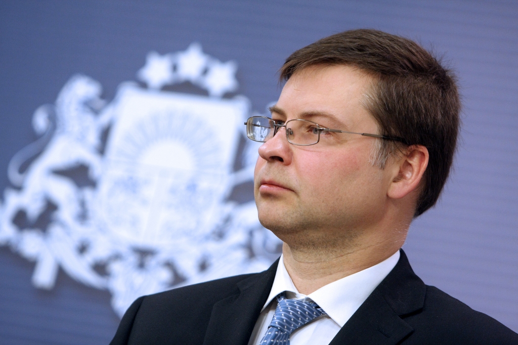 Ministru prezidents: Lipmana investoram jāpārliecina kreditori par finanšu resursu pieejamību