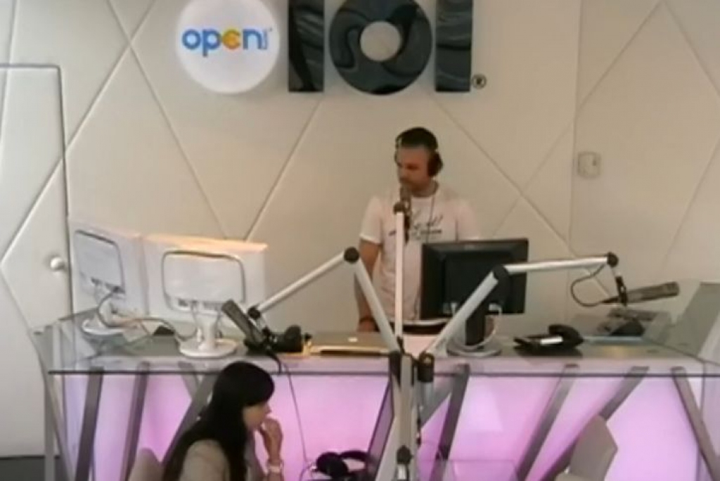 Papildināts ar foto - Radio 101 pārtop par Radio Open 101