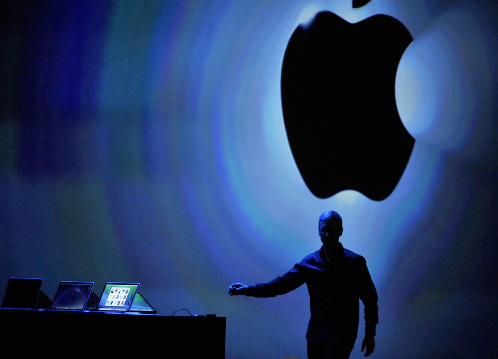 Apple iepazīstina ar iOS7 un dodas cīņā par mūzikas straumēšanas tirgu