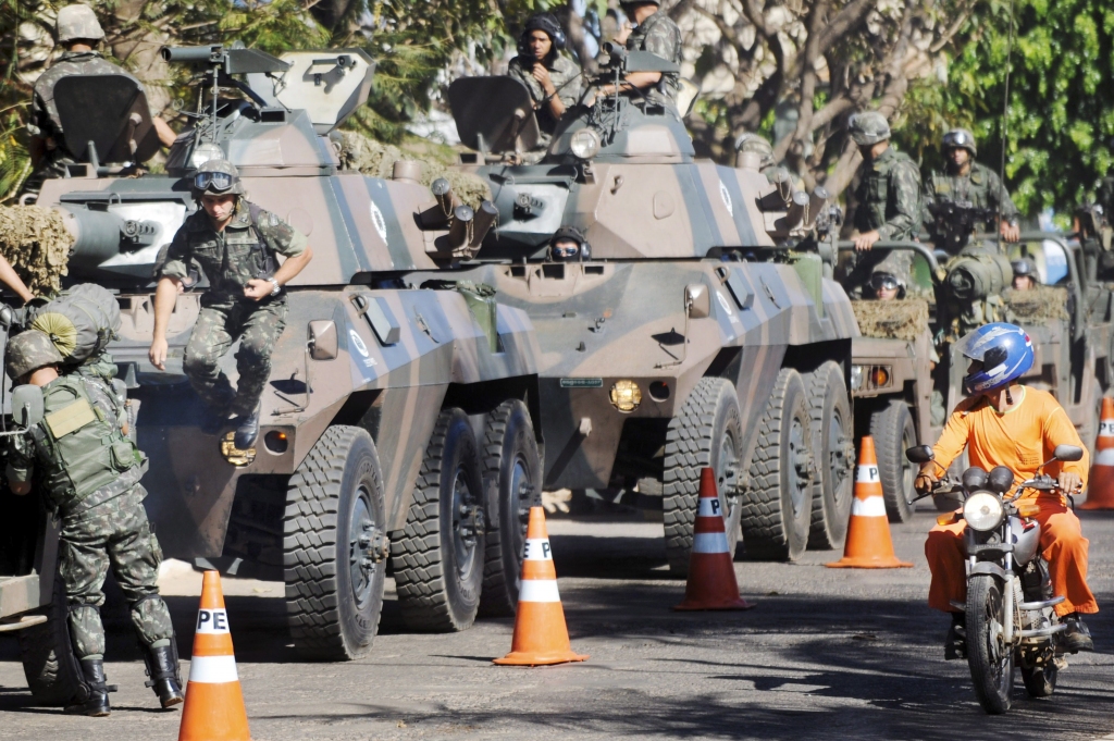 Pasaulē spēcīgākās un «biezākās» armijas