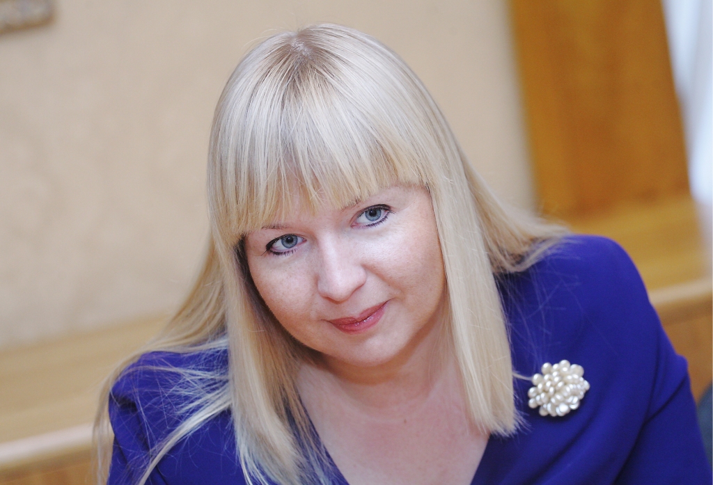 Egle: nozarēm vajadzētu pašām noteikt minimālās algas