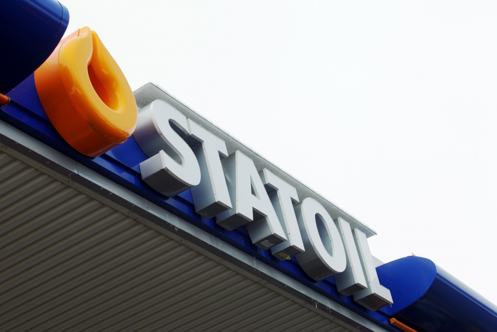 Statoil darbinieki Oslo ar bažām raugās uz Rīgu