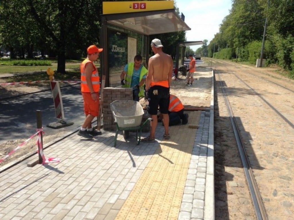 Asfalta noņemšana jaunatklātajā tramvaju līnijā atbilstot tehniskā projekta risinājumiem