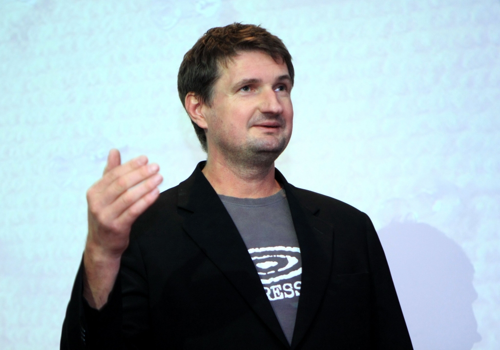 Eiro kampaņa varētu tikt Stendzeniekam un viņa dabas likumam