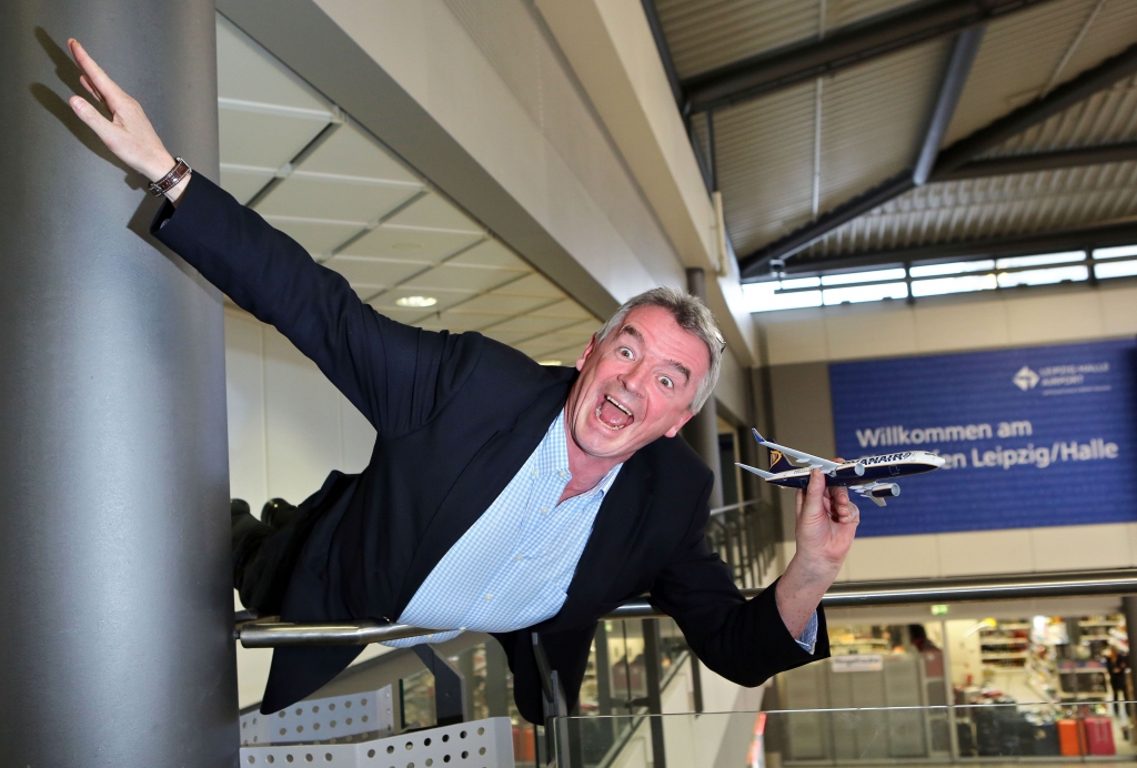 Ryanair boss aizstāv savas skandalozās idejas