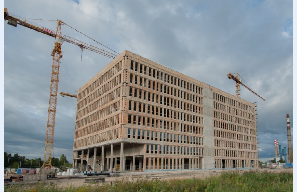 Valsts nomās divreiz dārgāk par vidējo cenu biroju īres tirgū