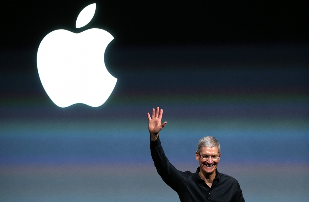 Investoriem zūd ticība Apple