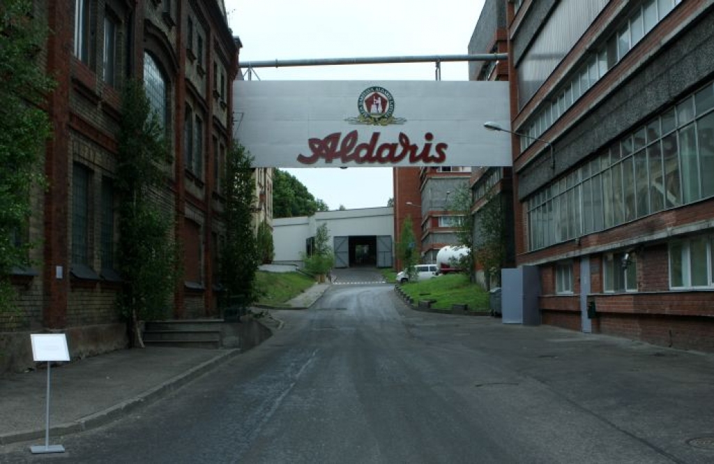 Aldara jauno produkciju var gaidīt pavasarī; darbinieku atbalstam atvēl miljonu latu
