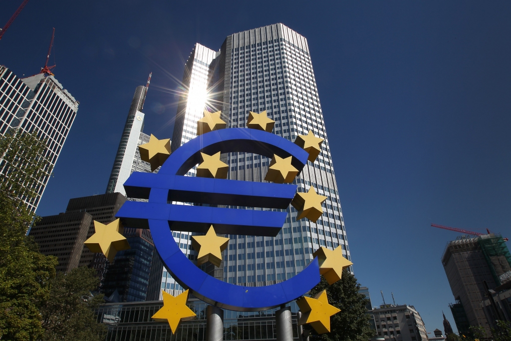 WSJ: Veidojot banku pārraudzības sistēmu, ECB riskē ar savu reputāciju