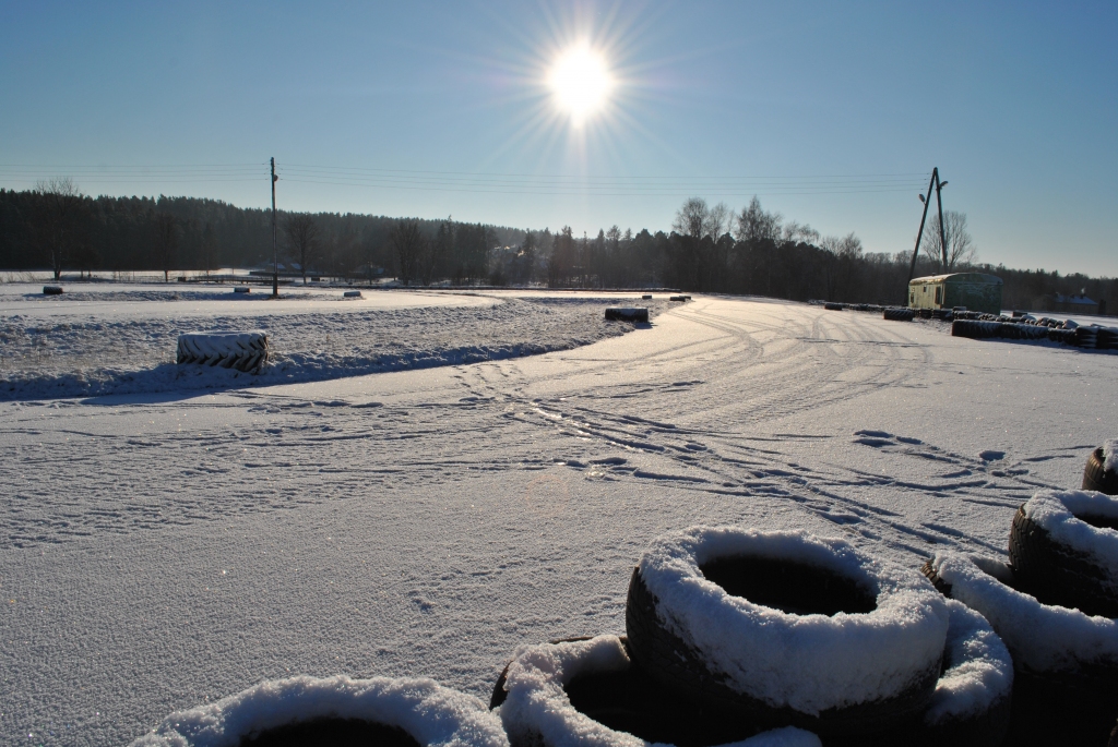 Svētdien Tepera trasē startēs ziemas autosprints "Smiltene 2014"