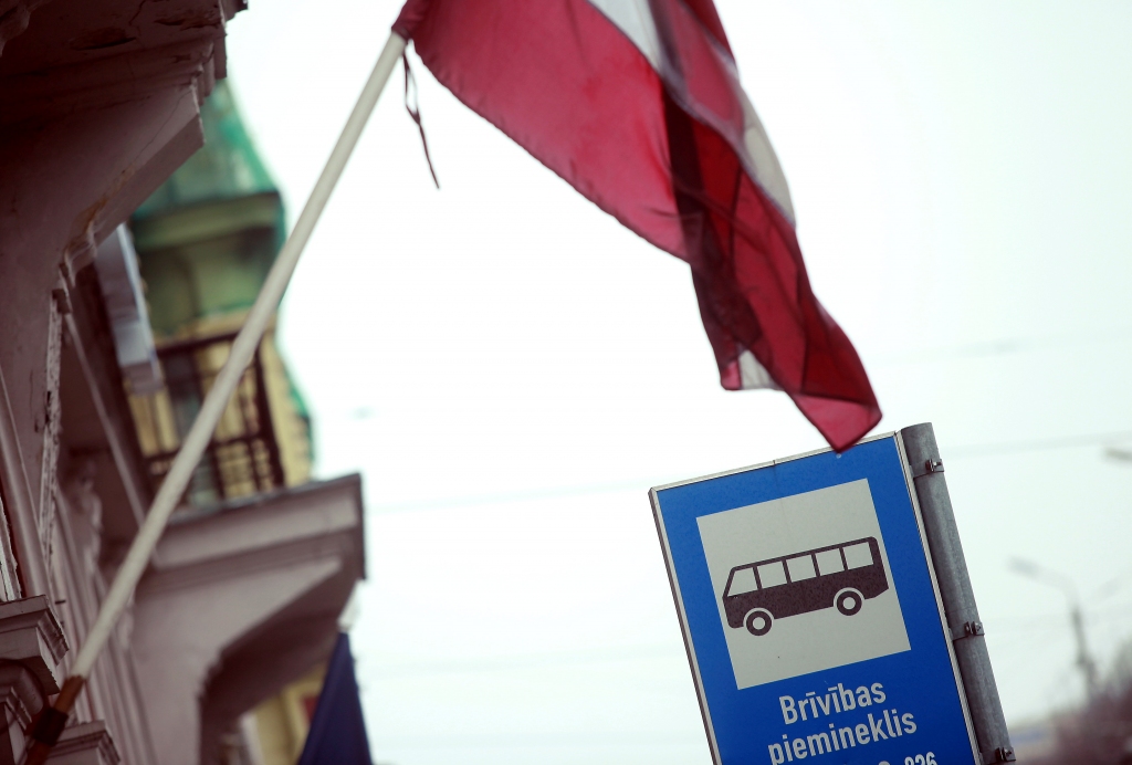 Latvijas algas netiek līdzi Rīgas satiksmes biļešu cenām