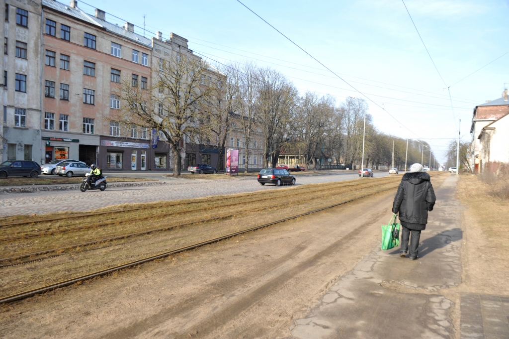 Biznesa vieta: Vienības gatve - Pārdaugavas auto dzīsla