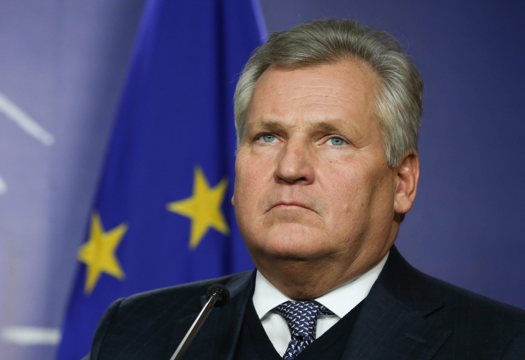 Polijas eksprezidents: Putins vairs nevar atteikties no Ukrainas