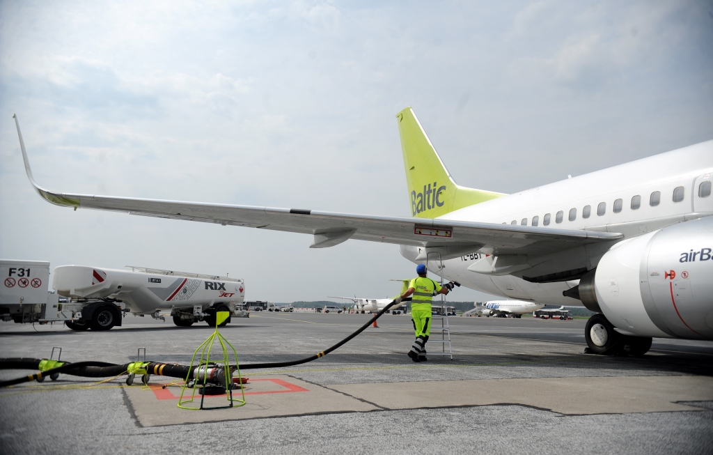 airBaltic pašlaik neatcels lidojumus uz nedrošo Telavivu