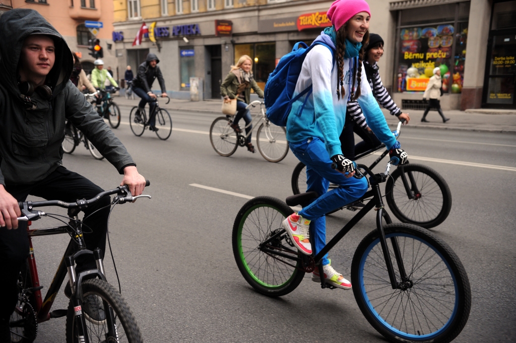Pareiza apģērba izvēle ikdienas braucieniem ar velosipēdu rudenī