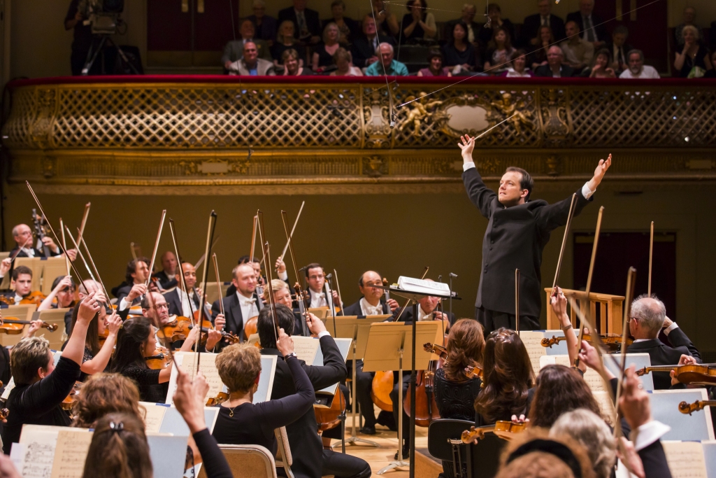 FOTO: Andris Nelsons debitē Bostonas simfoniskā orķestra vadībā