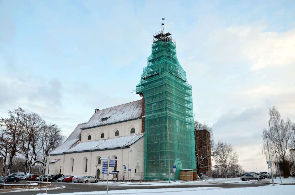 Sākusies Sv. Sīmaņa baznīcas torņa atjaunošana