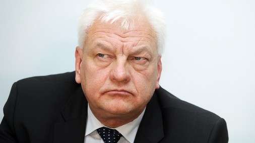 Piensaimnieki atklātā vēstulē valsts amatpersonām aicina glābt nozari no bankrota