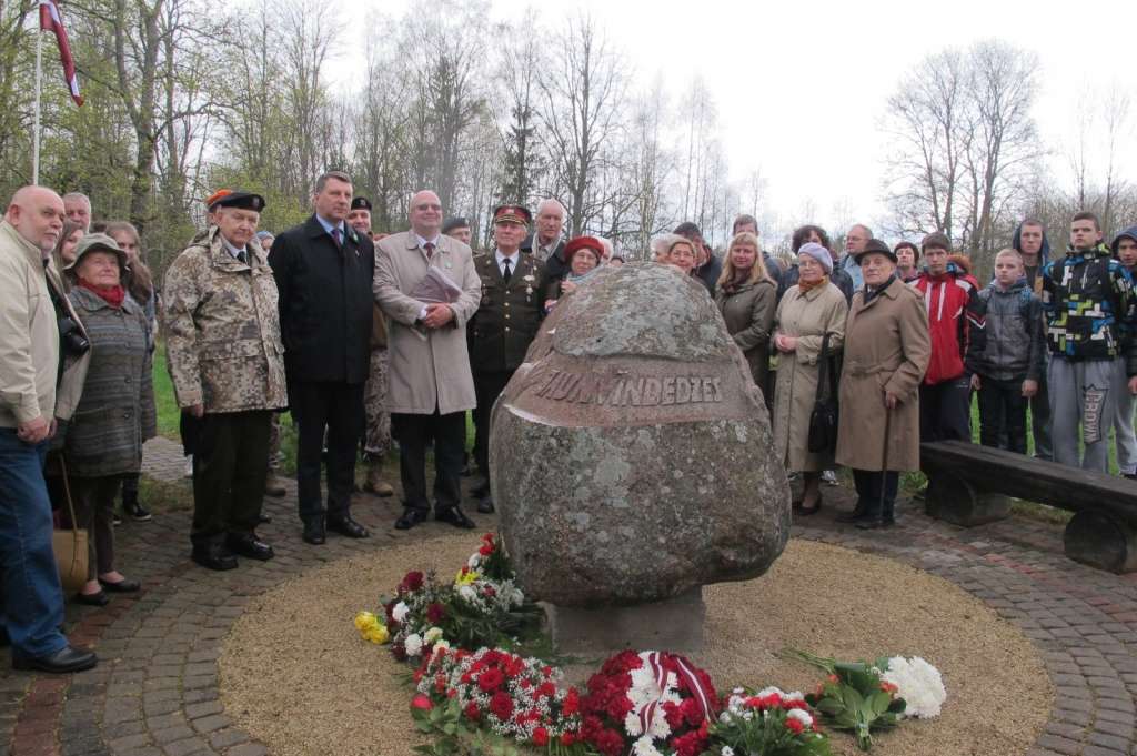 Valkā atzīmē ģenerāļa Radziņa 135.jubileju 