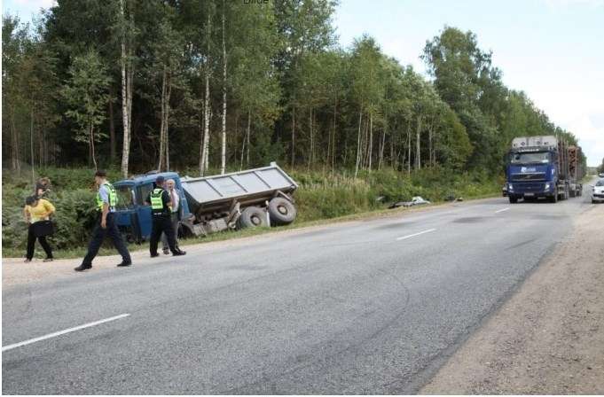 Ūdrupē traģisko autoavāriju izraisījis šoferis bez tiesībām! (VIDEO!)