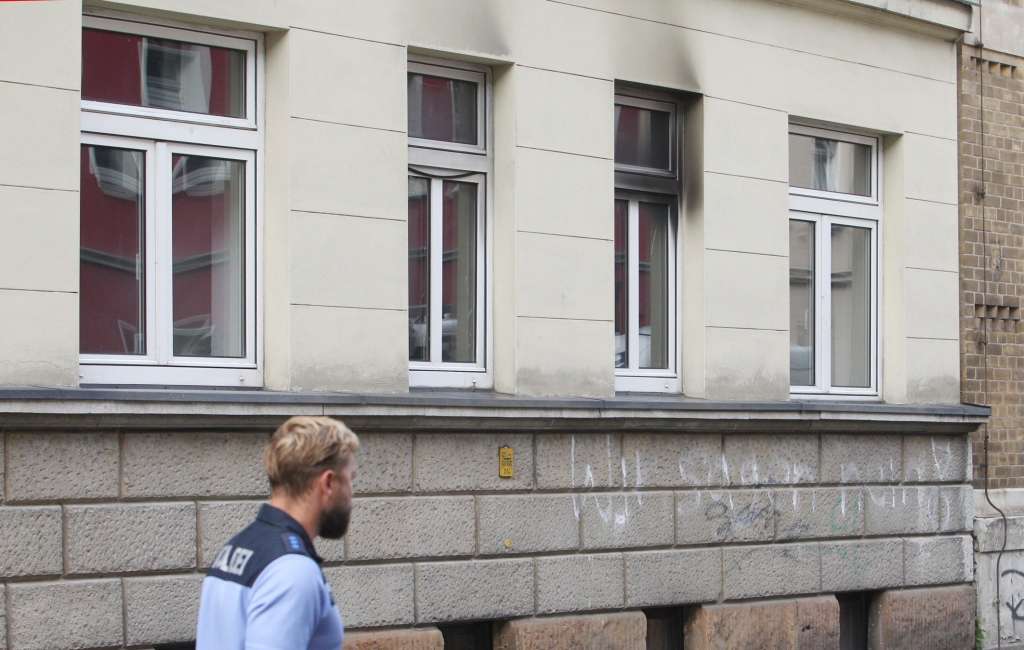 Vācijā notikuši vēl divi uzbrukumi bēgļu mītnēm