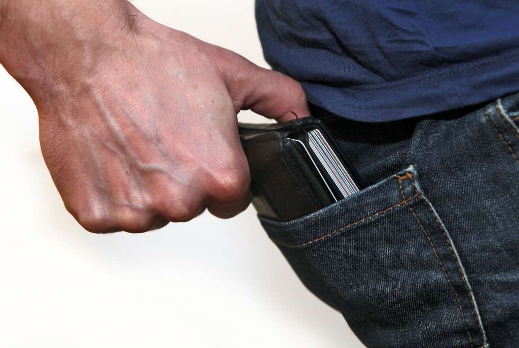 Asi kritizē jauno bagātnieku nodokli