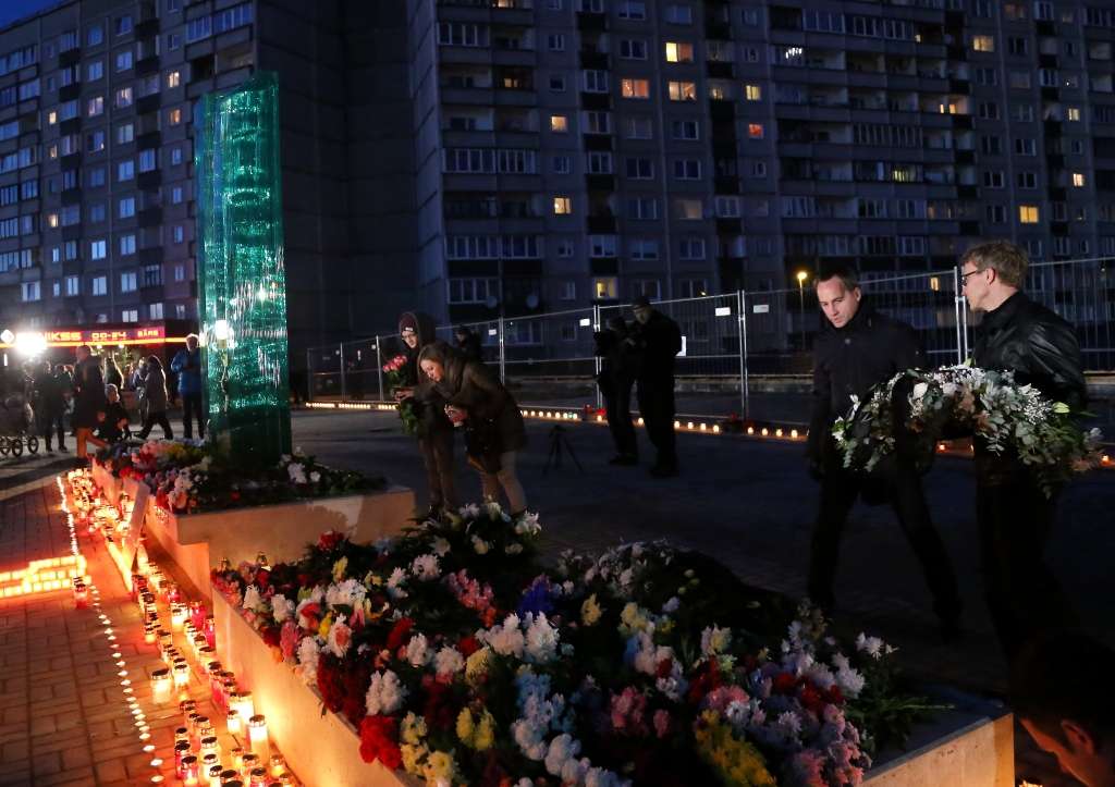 Tiesā iesniegtas vēl divas Zolitūdes traģēdijas civilprasības - katra par 70 miljoniem eiro