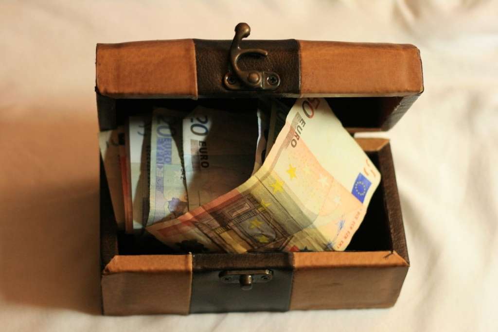 Strauji audzis noguldījumu apmērs