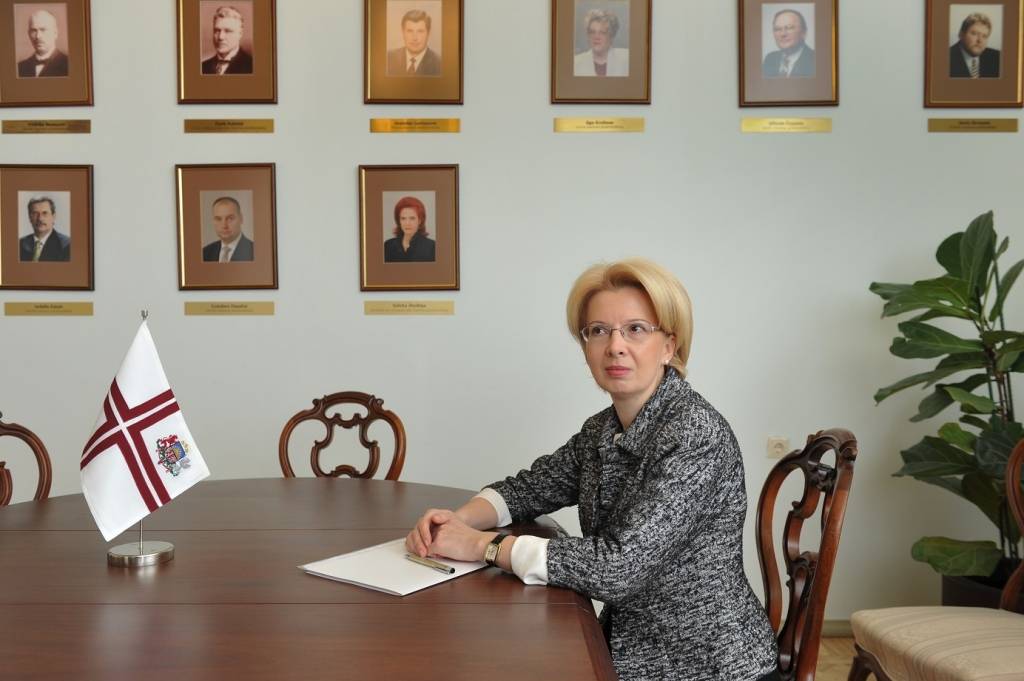 Valsts seja Pļavniekos