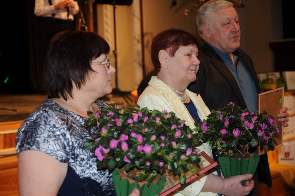 Teic paldies čaklākajiem lauku ļaudīm