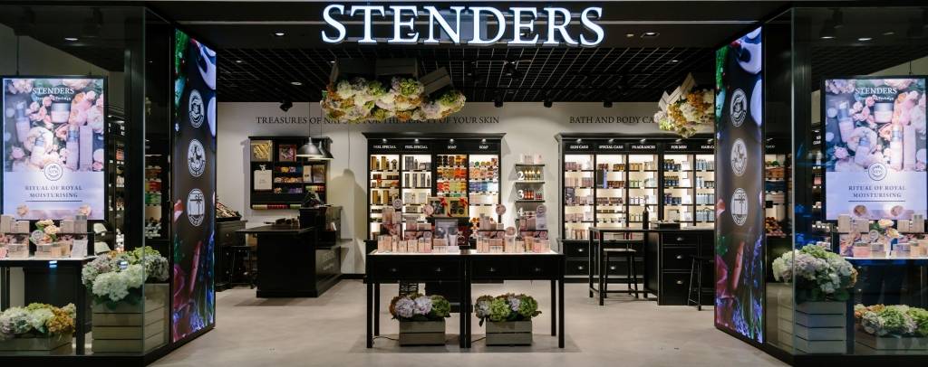  Kosmētikas ražotājam Stenders jauna vadība
