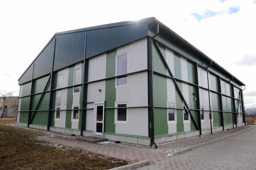 Investē modernās augļu noliktavās 