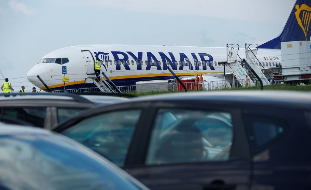 Pēc Brexit: Ryanair samazina lidojumu skaitu no Lielbritānijas