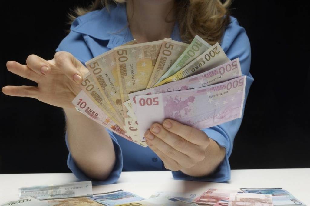 Top 10: Vācijas uzņēmumi, kuros ir vislielākais vidējais atalgojums
