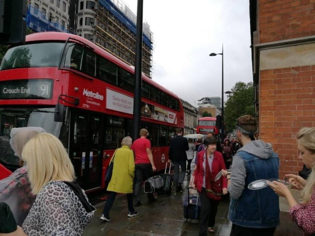 Pēc Brexit: Lielbritānija samazina procentu likmi un paplašina kvantitatīvās stimulēšanas pasākumus